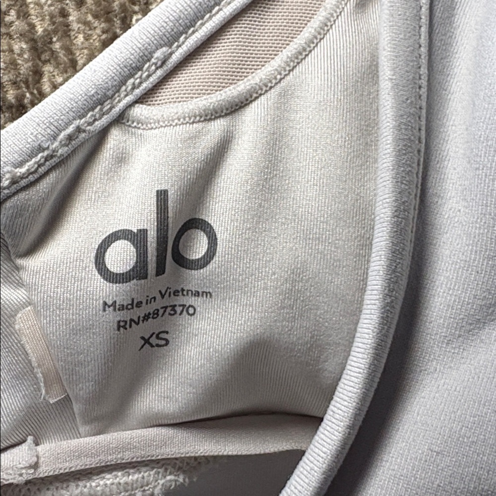 Alo Yoga Wild Thing Sports Bra white grey size xs extra small - Picture 3 of 6